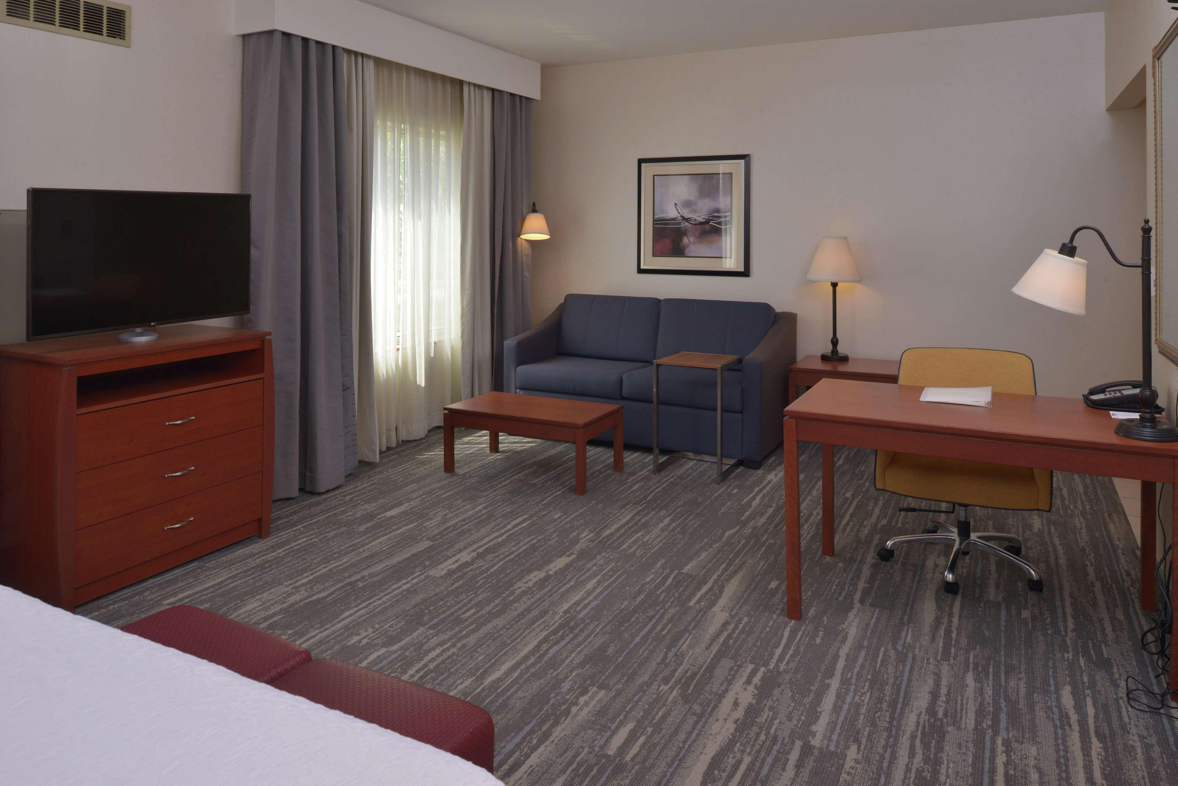 Hampton Inn And Suites Bakersfield North-Airport Zewnętrze zdjęcie