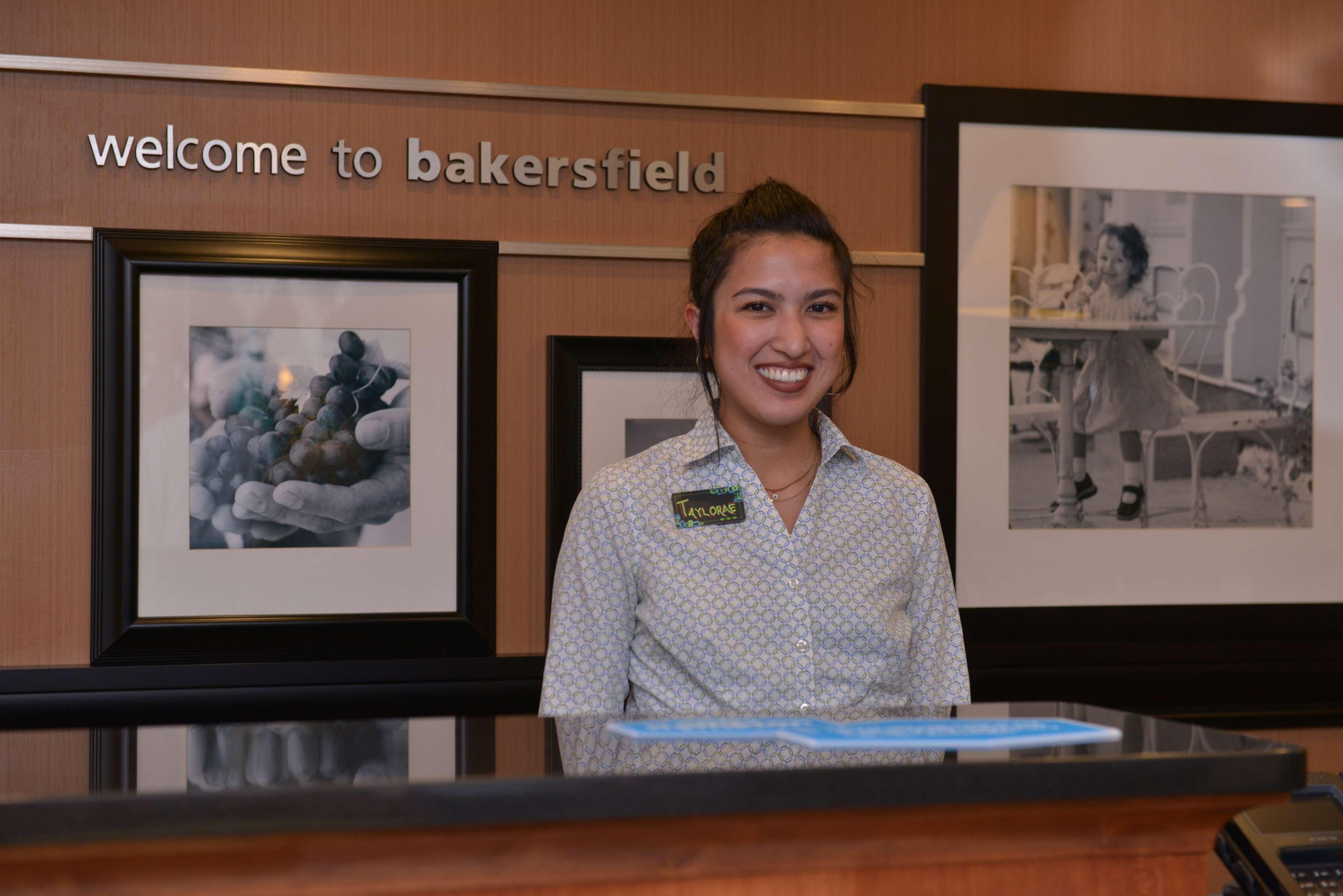 Hampton Inn And Suites Bakersfield North-Airport Zewnętrze zdjęcie