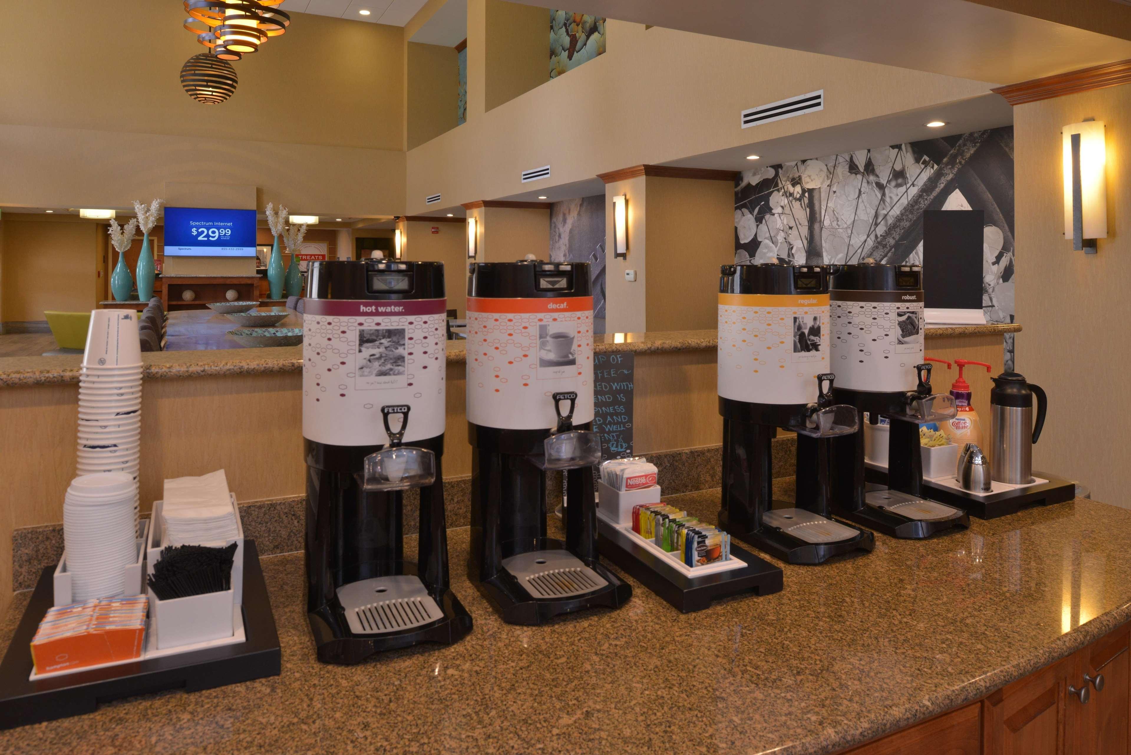 Hampton Inn And Suites Bakersfield North-Airport Zewnętrze zdjęcie