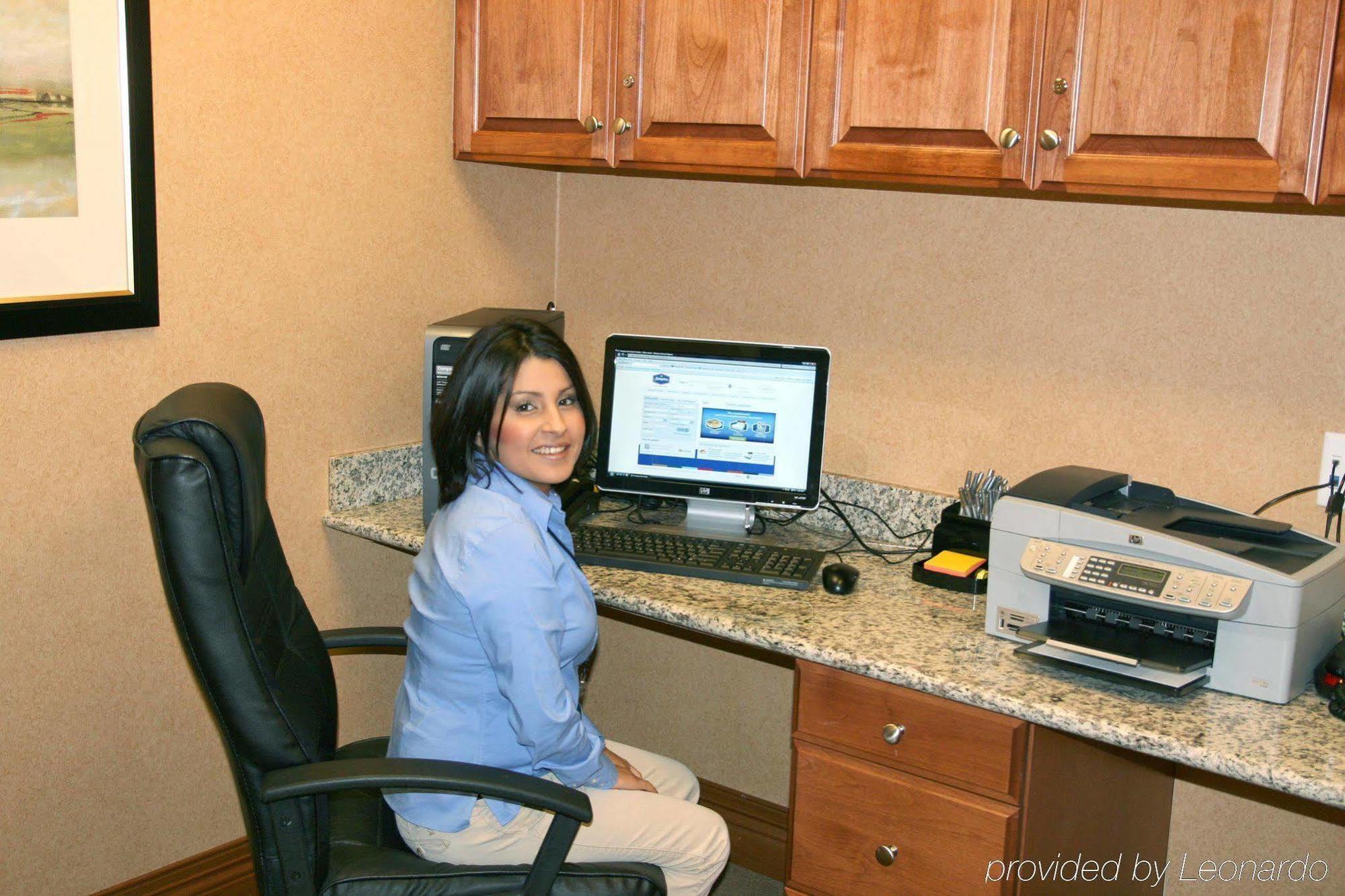 Hampton Inn And Suites Bakersfield North-Airport Udogodnienia zdjęcie