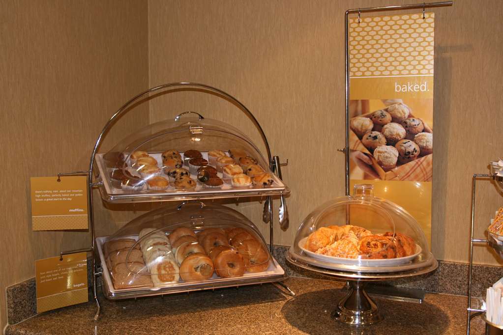 Hampton Inn And Suites Bakersfield North-Airport Zewnętrze zdjęcie
